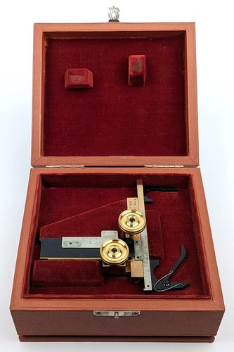 Vintage vecchio microscopio - vintage:,